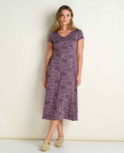 msg:Savanna is 5'9 ½" and is wearing a size small.