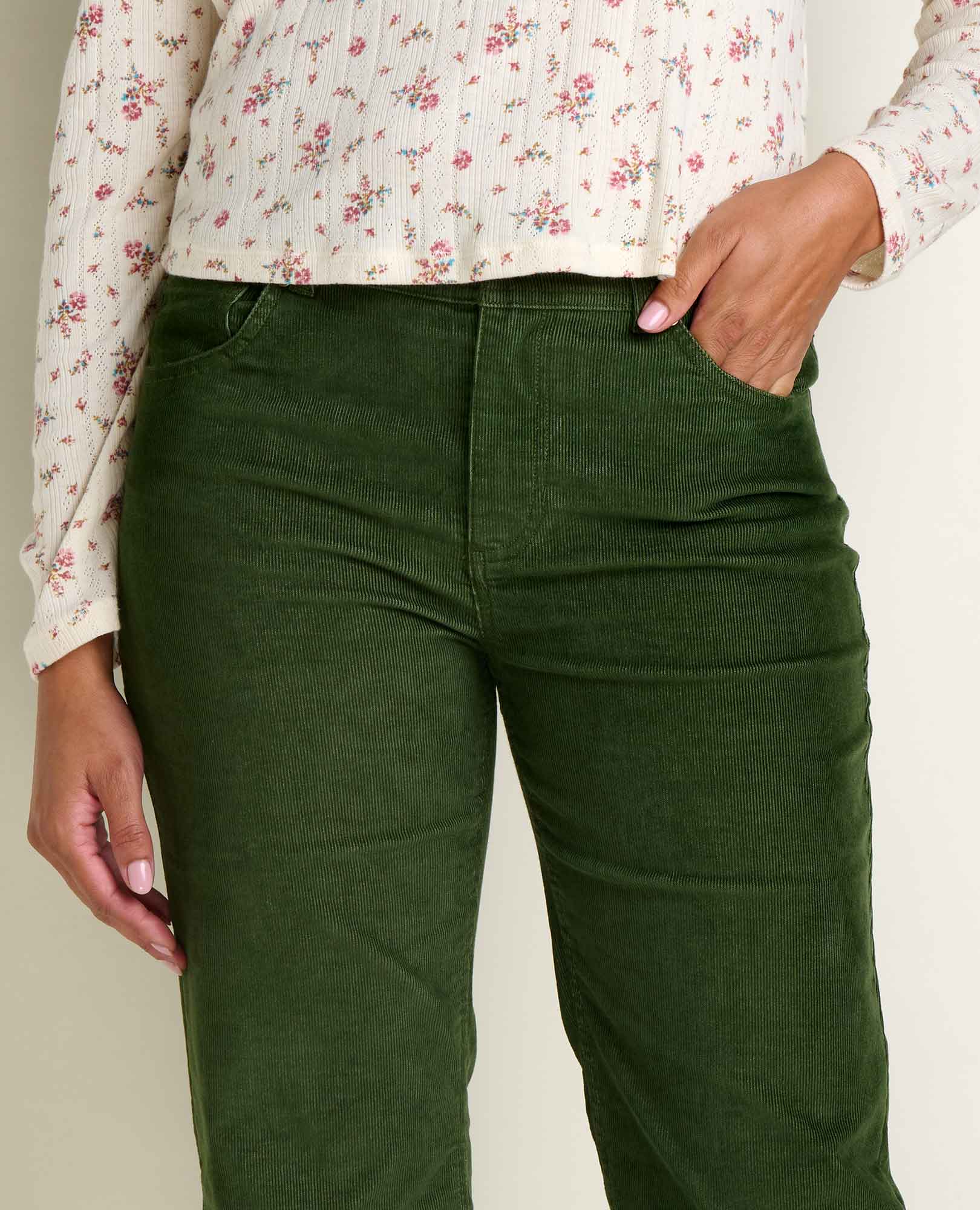 Women's Coaster Corduroy Pant