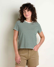 msg:Rayana is 5'9" and is wearing a size small.
