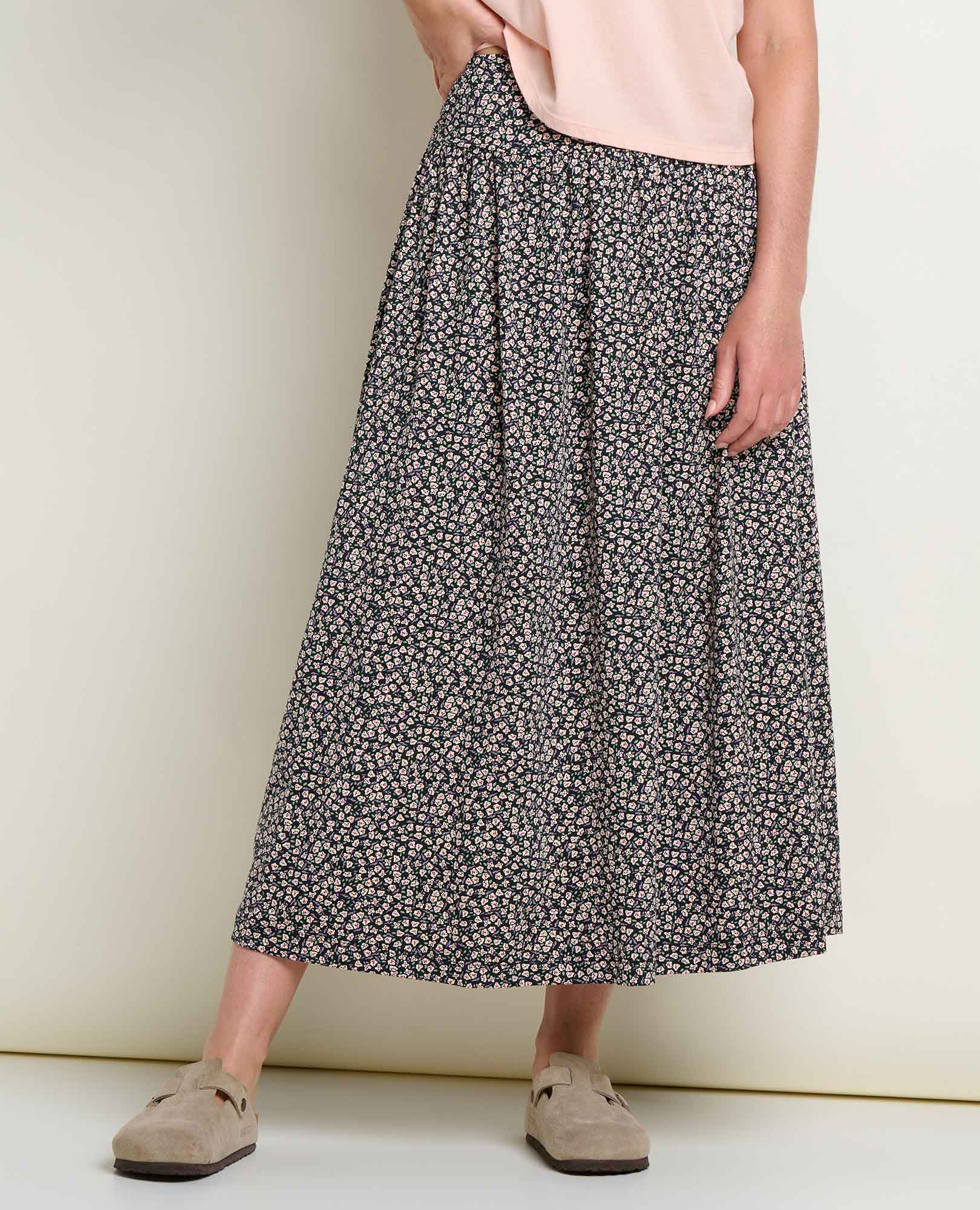 msg:Rayana is 5'9" and is wearing a size small.