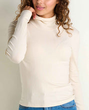 Rosalie Turtleneck Tee