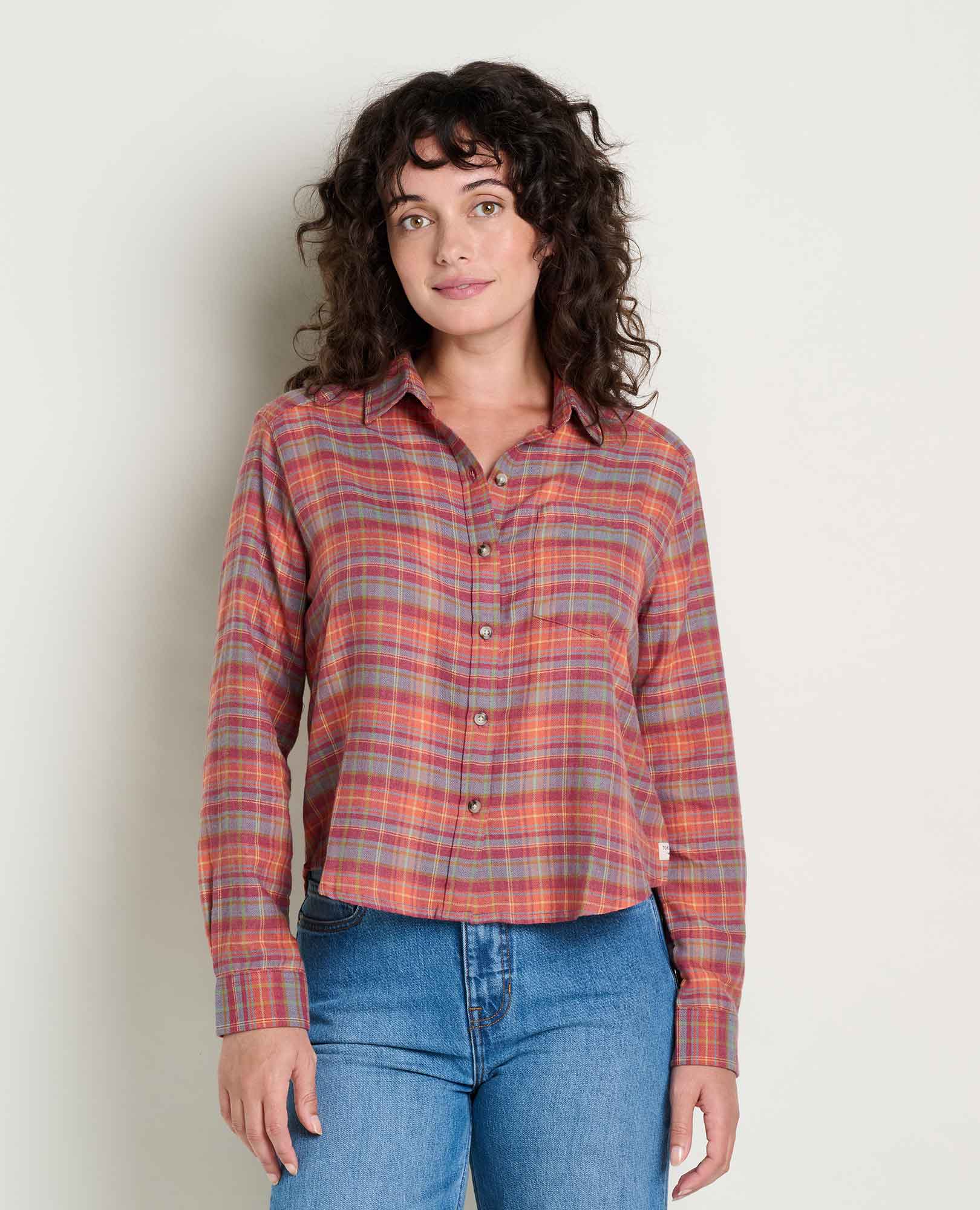 msg:Rayana is 5'9" and is wearing a size small.