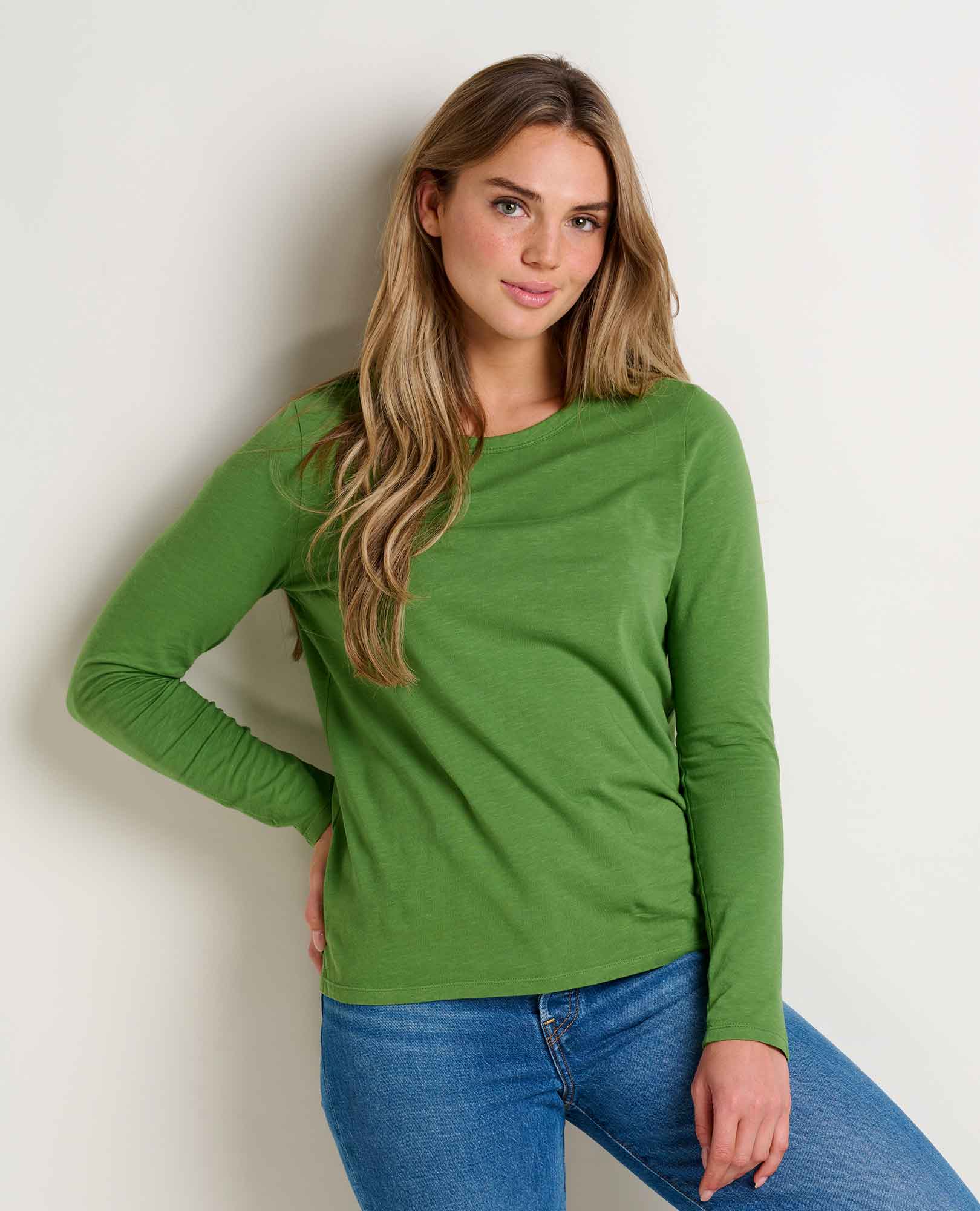 msg:Savanna is 5'9½" and is wearing a size small.