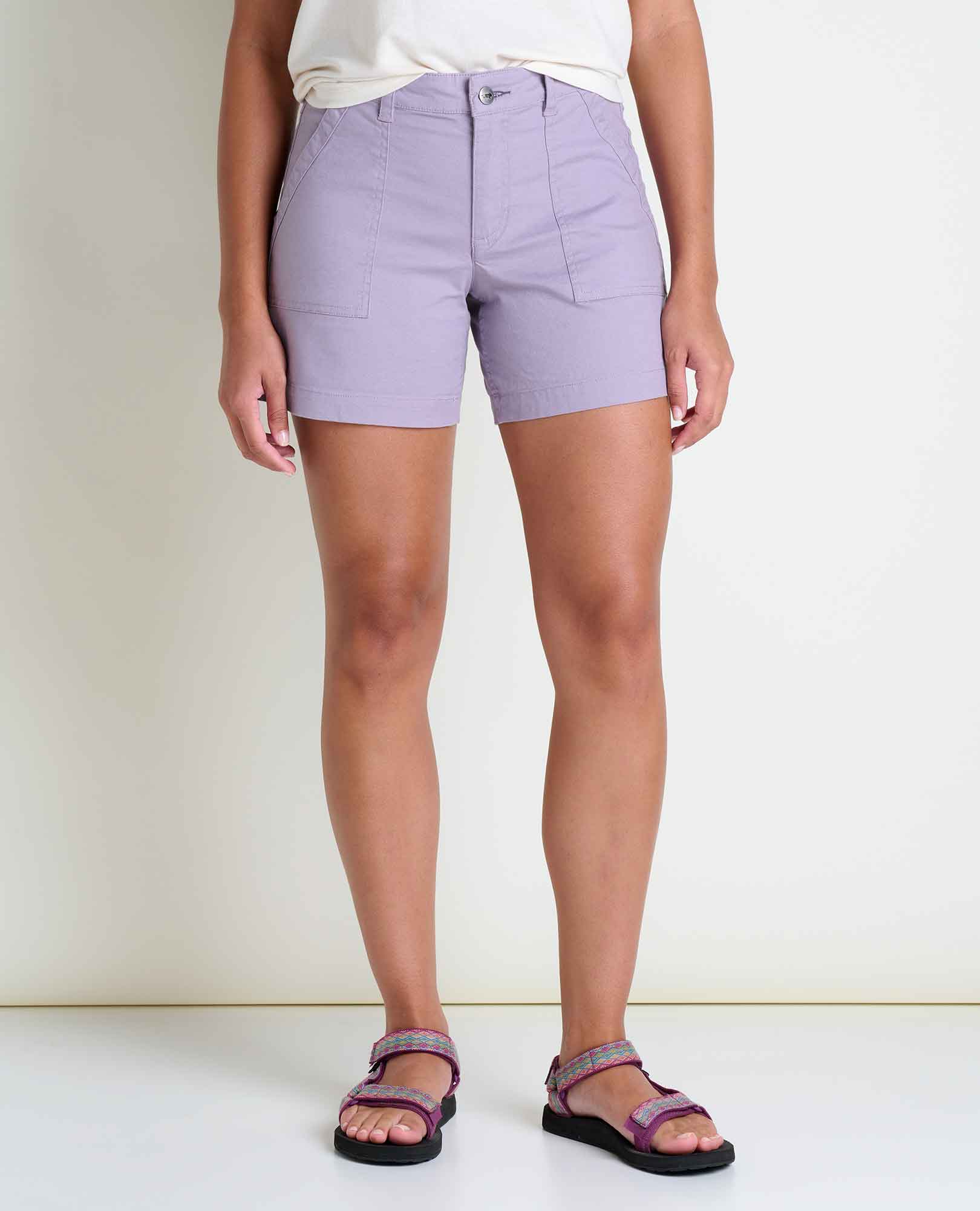 msg:Kayla is 5'9" and is wearing a size 6.
