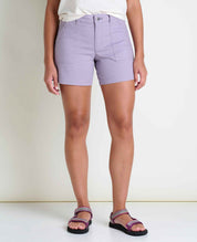 msg:Kayla is 5'9" and is wearing a size 6.