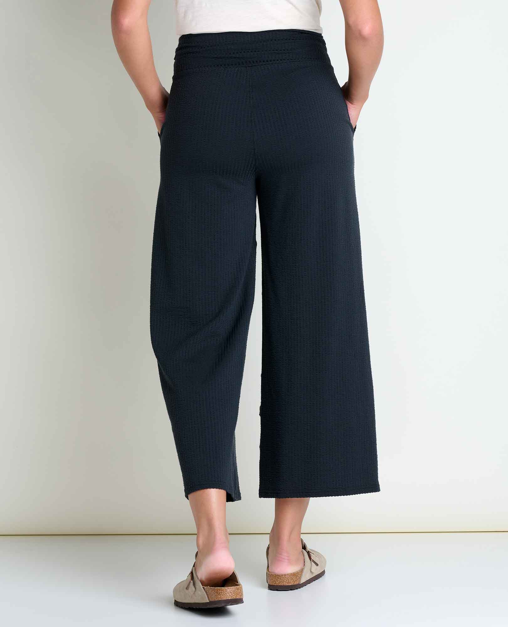 T1441011-Black_Texture-2_e3a8e498-91af-4fb6-ae29-8cee51cdad0b.jpg
