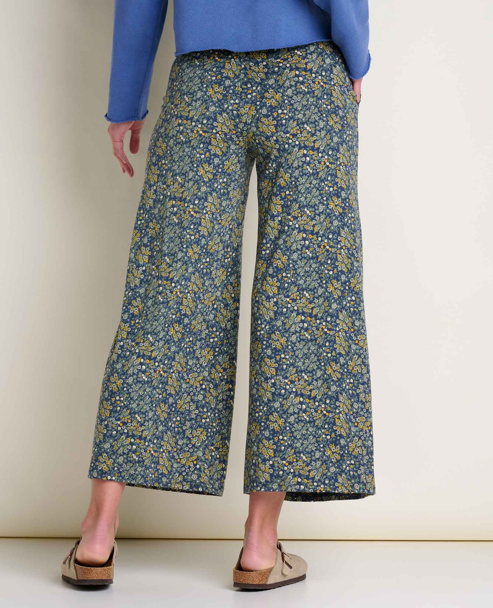 Chaka Wide Leg Crop Pant