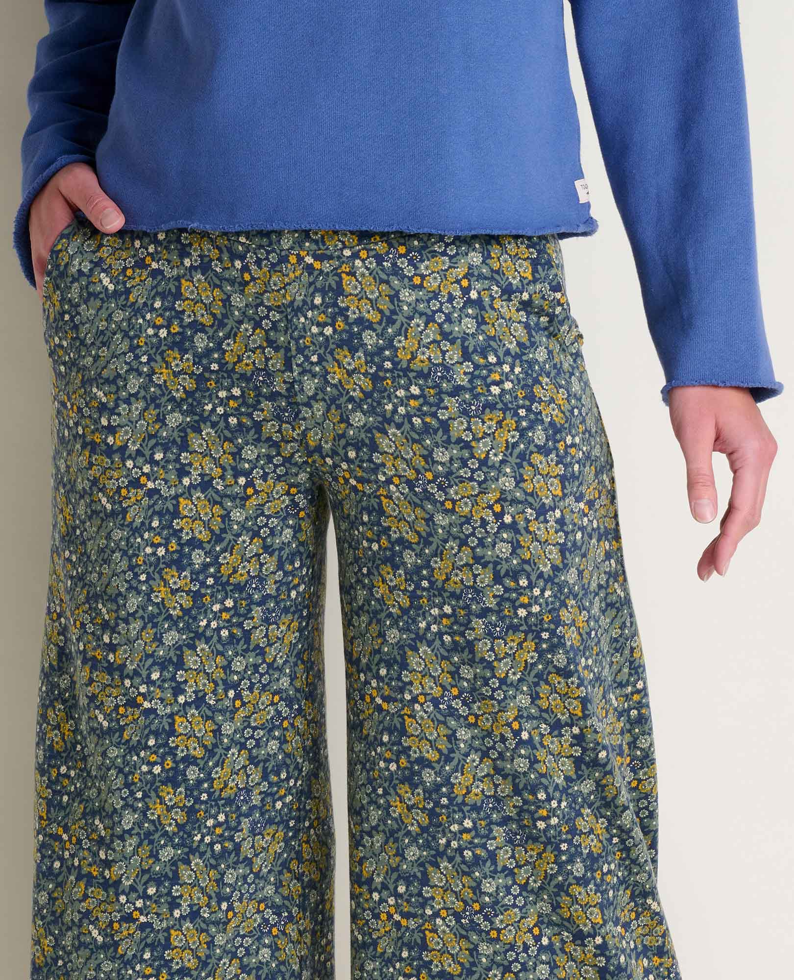 Chaka Wide Leg Crop Pant