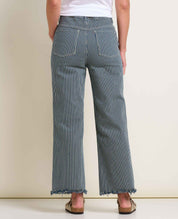 Women's Balsam Cutoff Jean