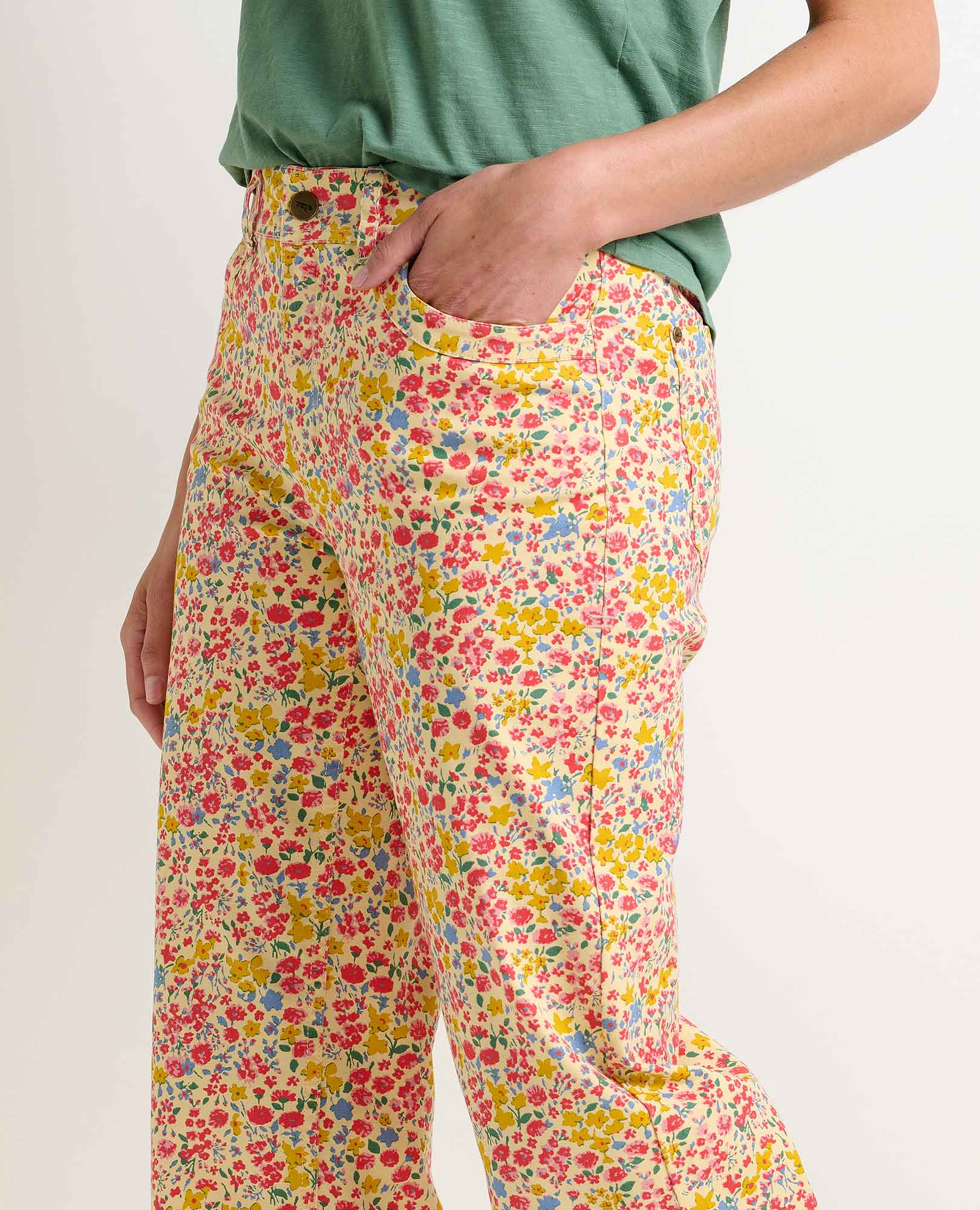 Earthworks Wide Leg Crop Pant