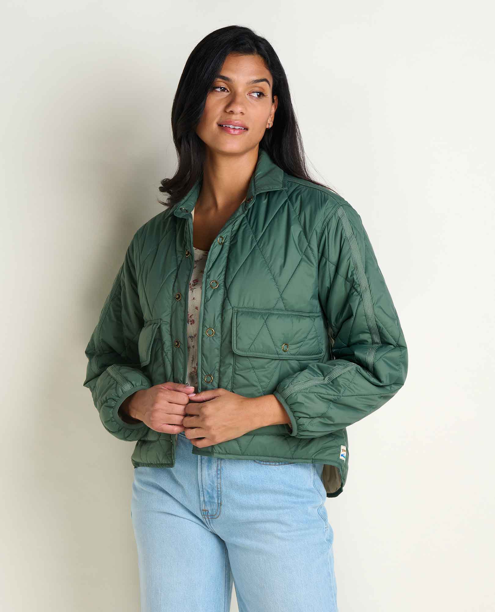 2" and is wearing a size small.