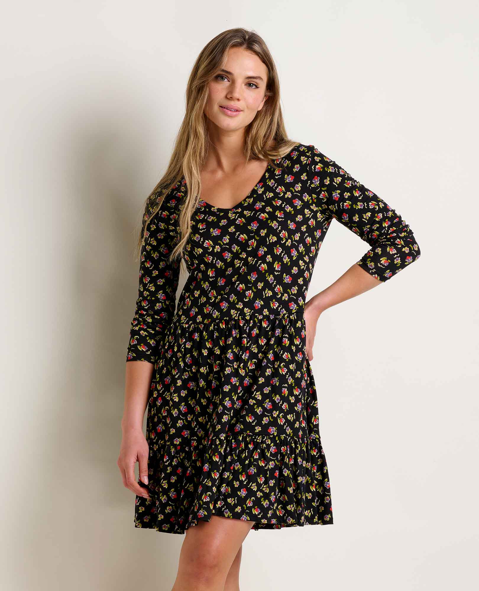 msg:Savanna is 5'9½" and is wearing a size small.
