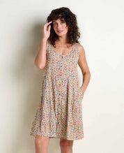 msg:Rayana is 5'9" and is wearing a size small.
