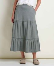 msg:Rayana is 5'9" and is wearing a size small.