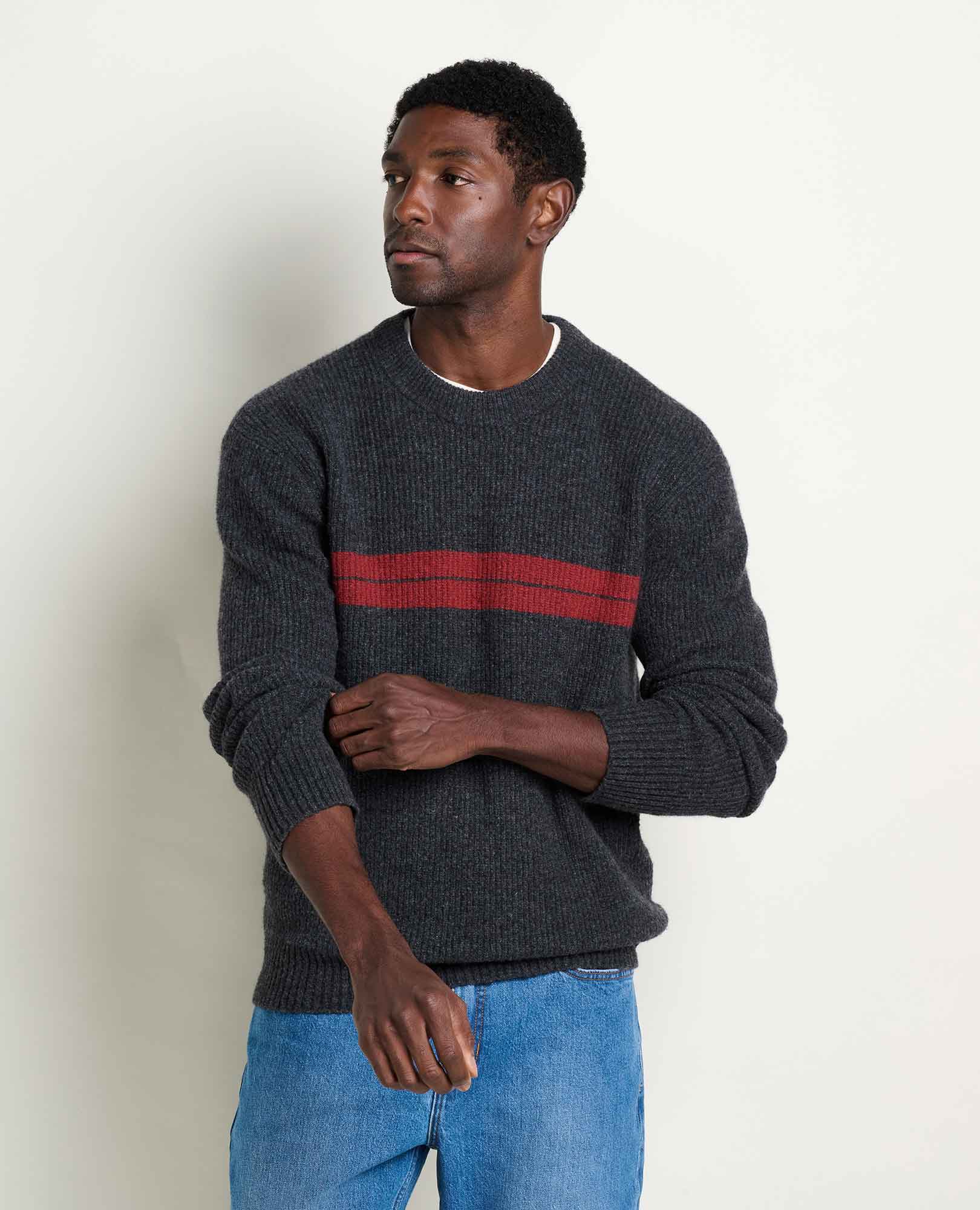 msg:Jamal is 6'2" and is wearing a size medium.