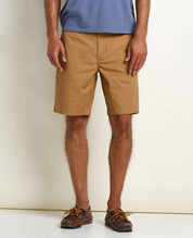 msg:Anderson is 6'2" and is wearing a size 32, 9.5" inseam.