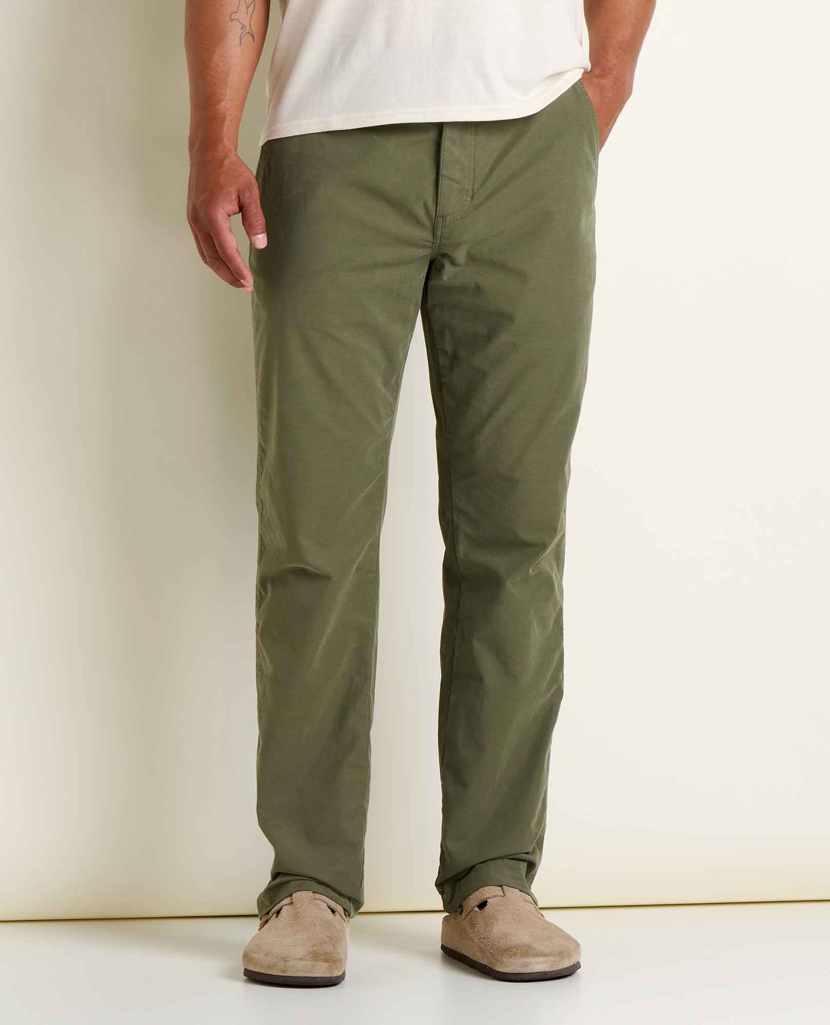 msg:Beau is 6'0" and is wearing a size 32.