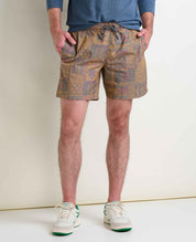 msg:Craig is 6'1" and is wearing a size Medium.