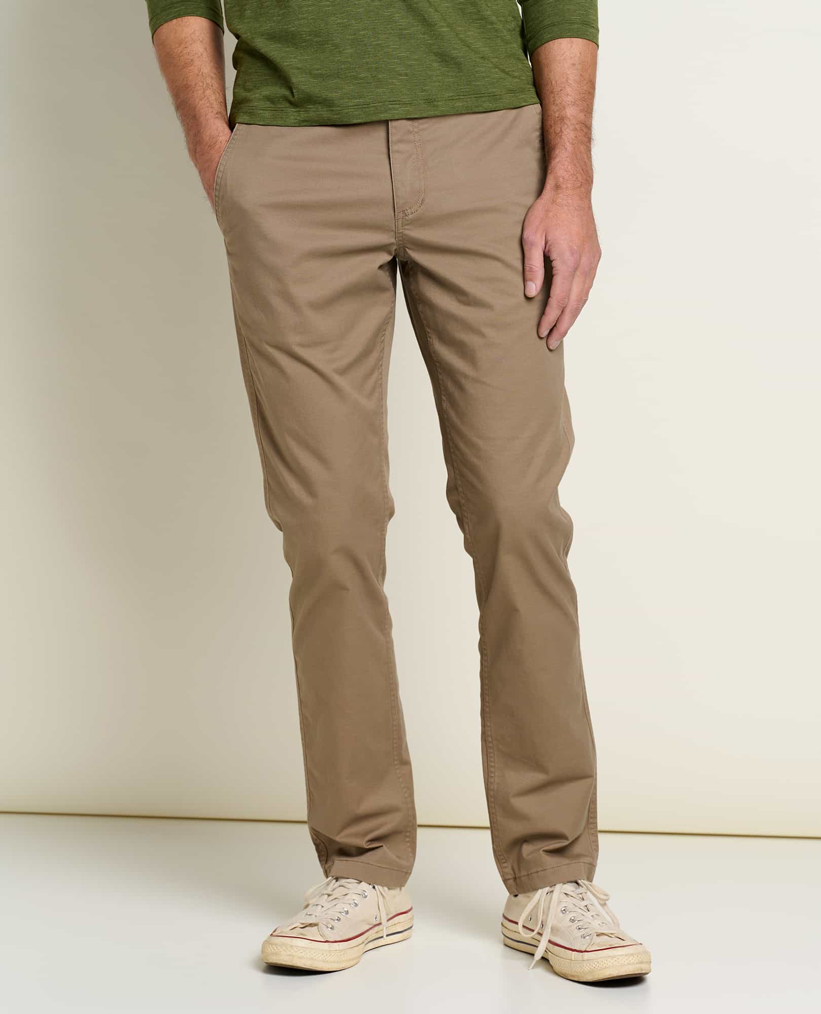 msg: Tobias is 6'2" and is wearing a size 32X32