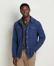 msg:Jamal is 6'2" and is wearing a size medium.